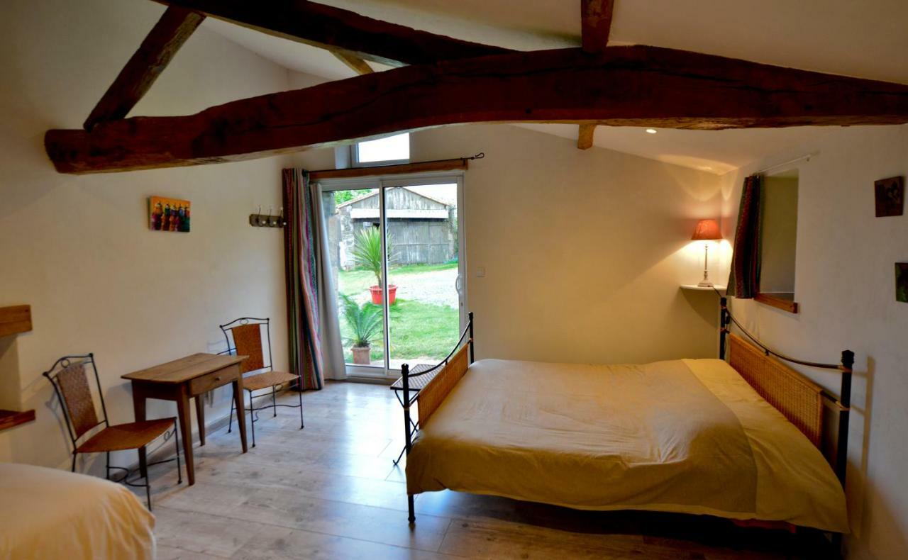 Bed and Breakfast La Frapperie La Pommeraie-sur-Sèvre Exterior foto